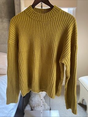 Forever 21 Green Ribbed Knit Sweater - Women